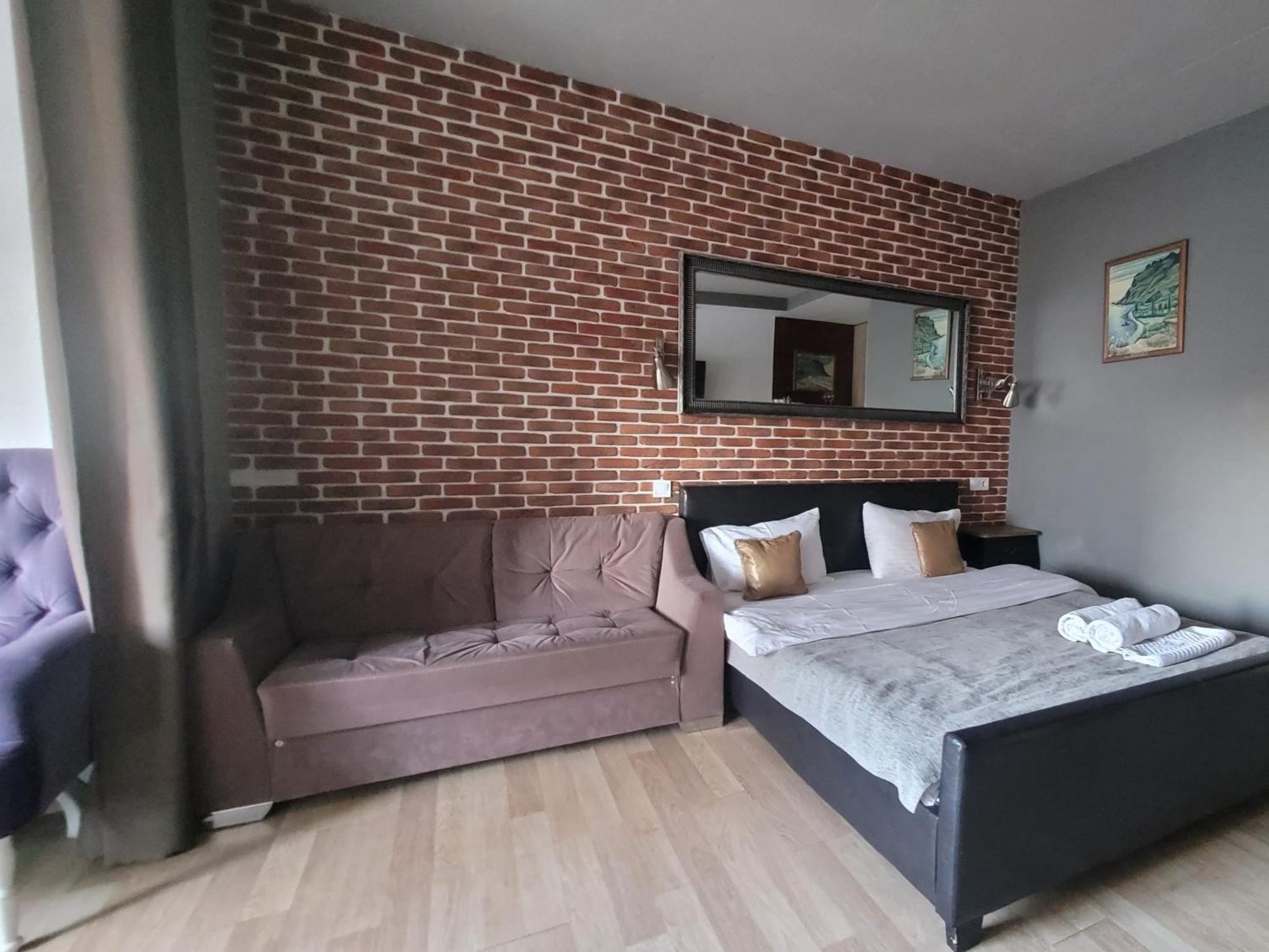 Mini Hotel On Demiivska Kiev Eksteriør billede